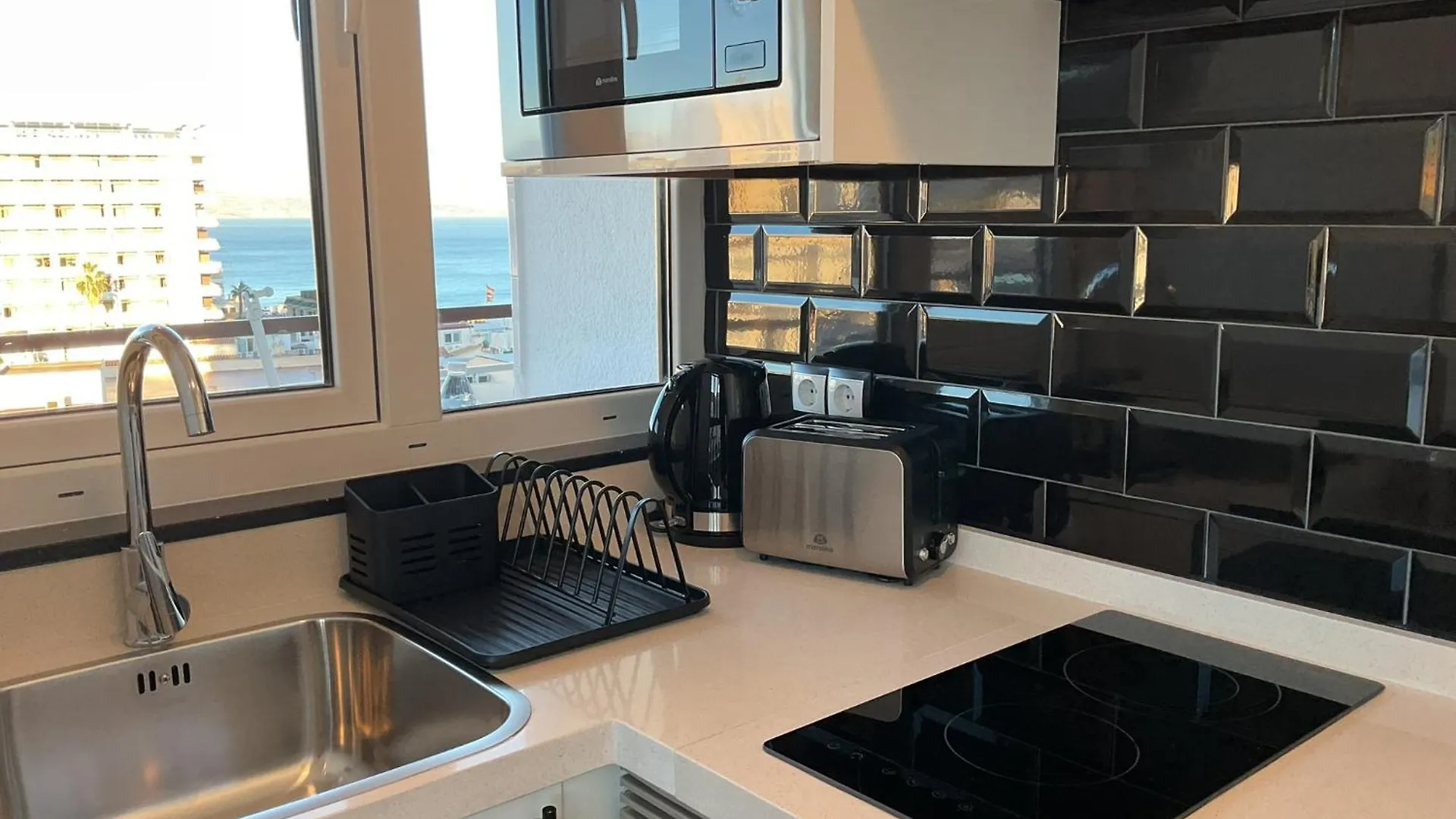Andalusian Dream - La Nogalera - Incredible Sea View Apartment Torremolinos