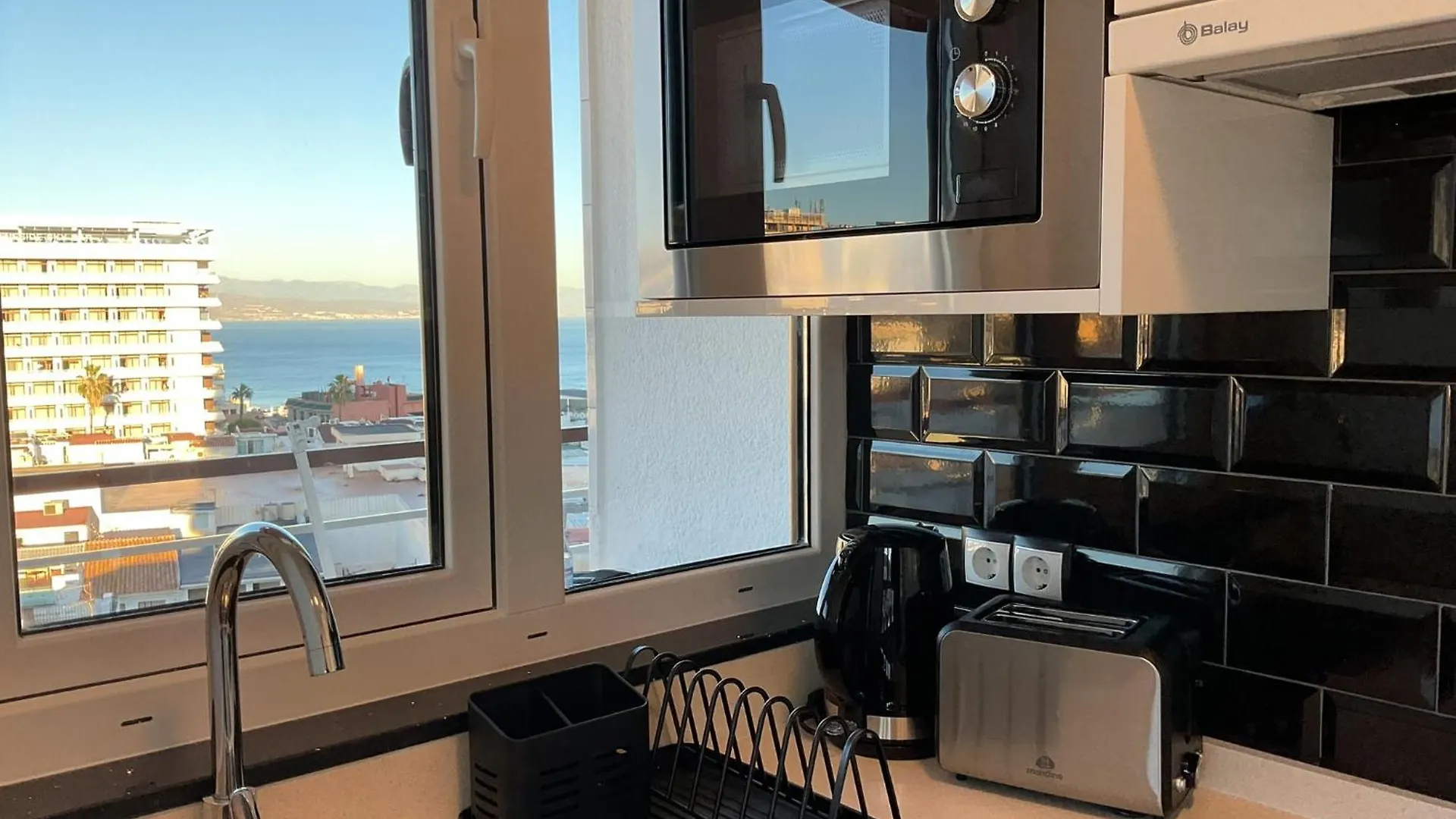 Andalusian Dream - La Nogalera - Incredible Sea View Apartment Torremolinos Spain